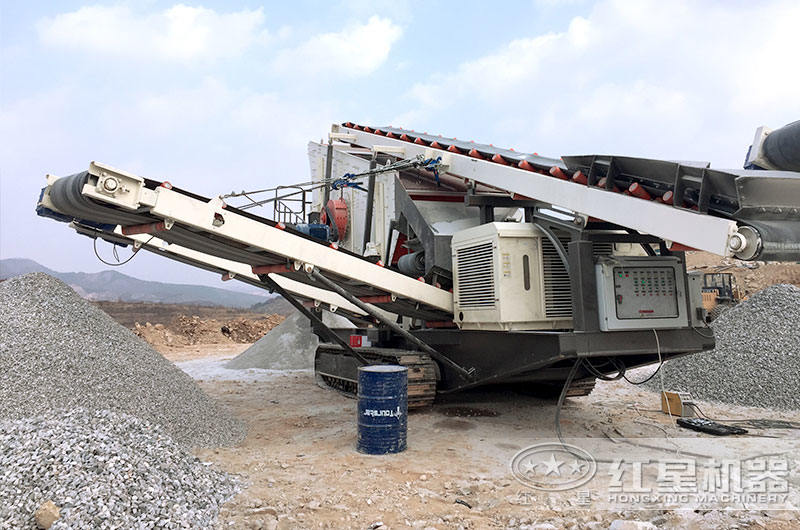 履帶移動(dòng)破碎站生產(chǎn)現(xiàn)場(chǎng)