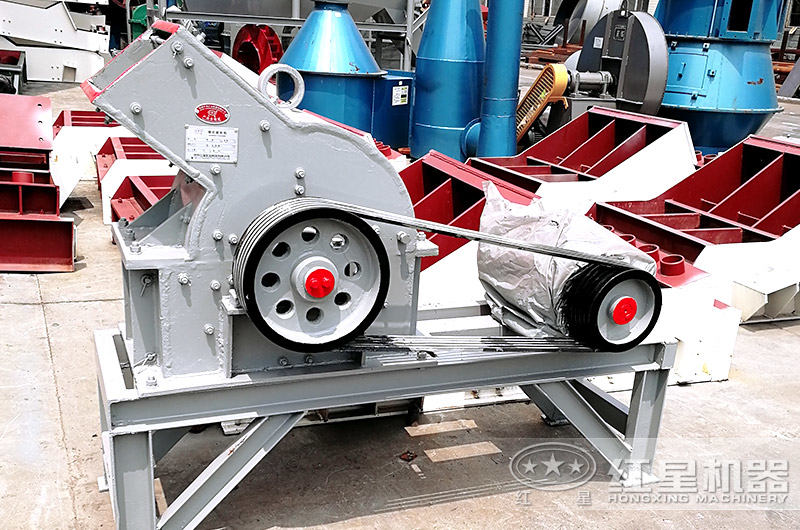 小型錘式破碎機(jī)