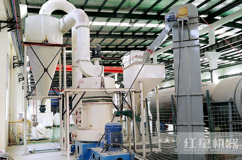 雷蒙磨粉機(jī)環(huán)保現(xiàn)場圖