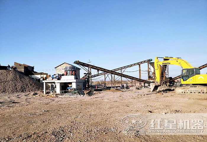 固定作業的時產600噸破碎生產線現場 固定作業的時產600噸破碎生產線現場