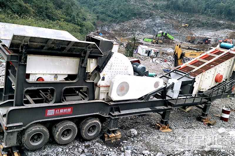 重錘式移動破碎機單機作業安裝現場